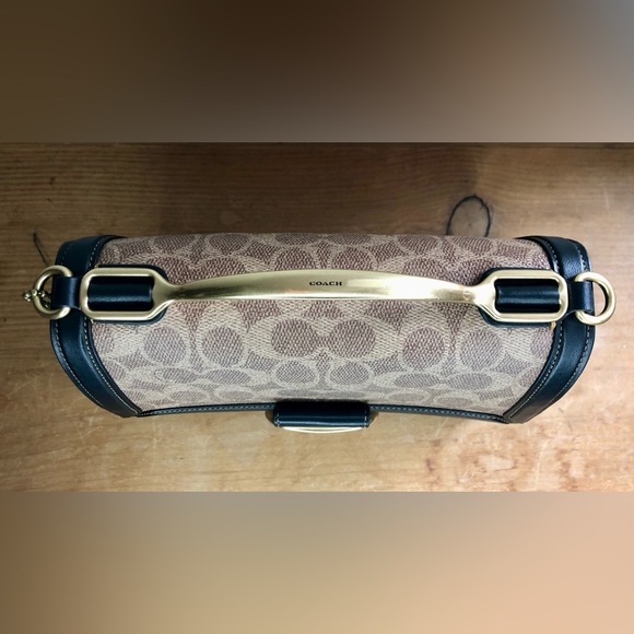 New Coach 1941 Riley Top Handle 22 In Signature Canvas Tan/Black - Picture 5 of 12